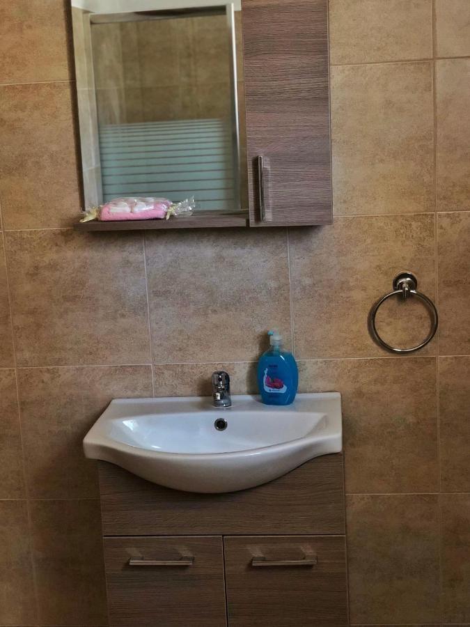 Apartment Blue Air 1minute From Sea, 15 Min From The Airport Artemis Center Artemida (Attica)